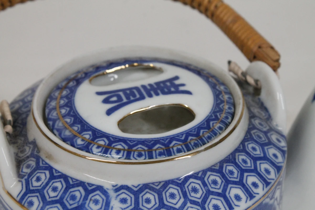 Vintage Chinese porseleinen theepot