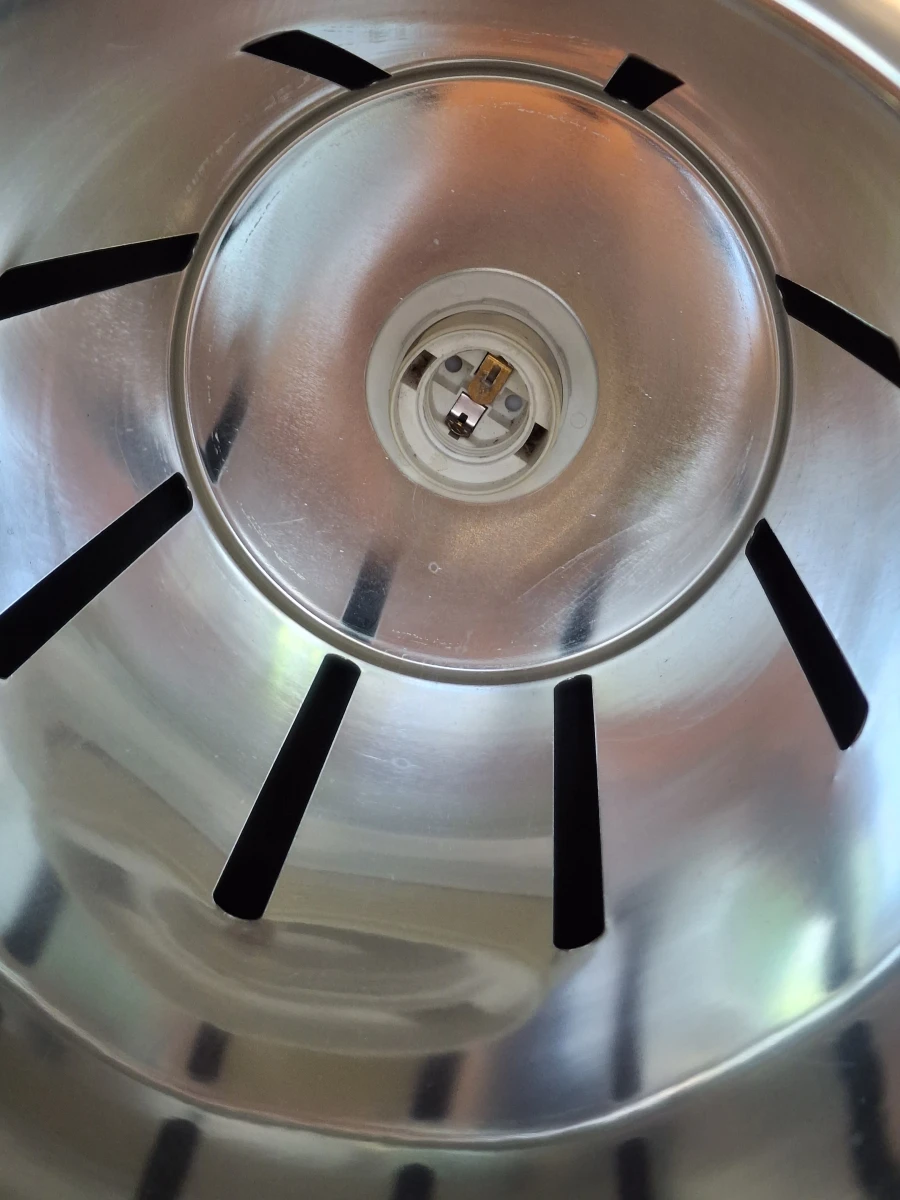 Zwarte vloerlamp in Space Age-stijl met bolvormige lampenkap - foto 10