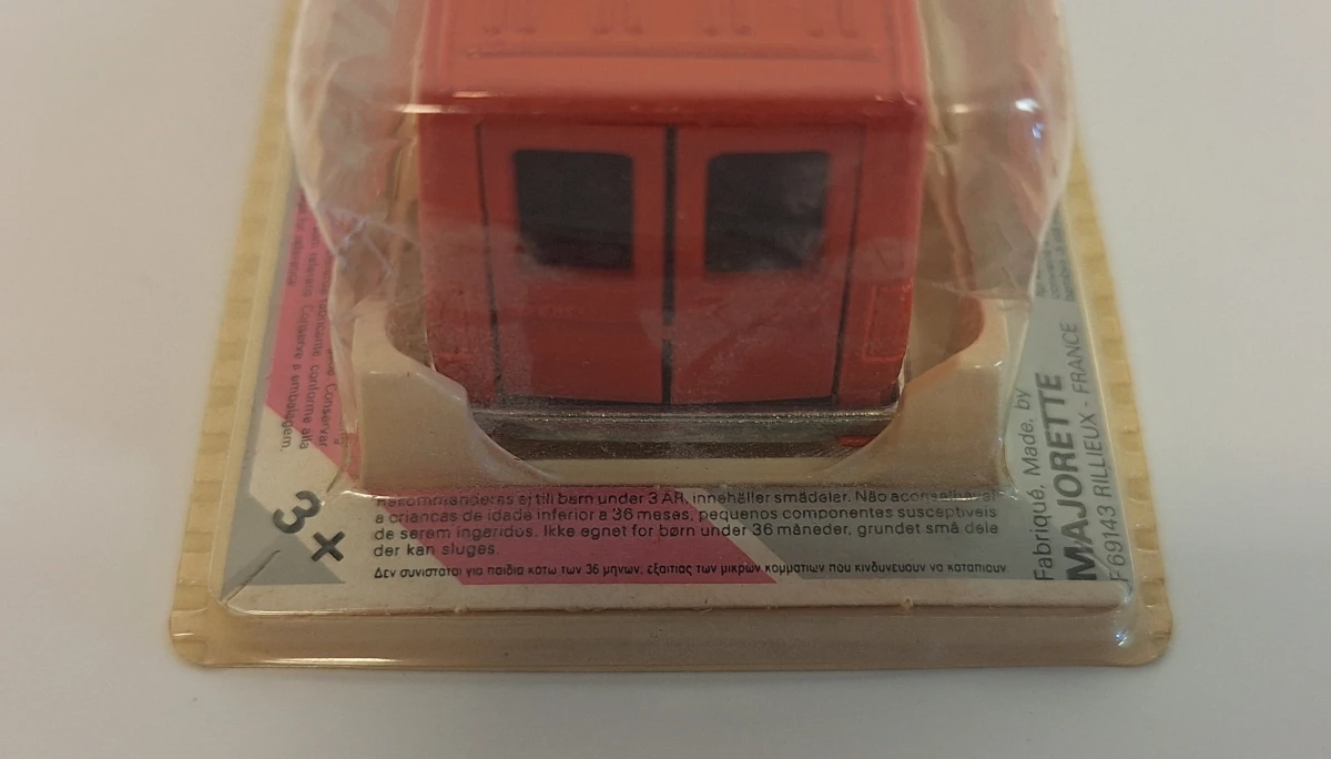 Avis miniatuur rode bestelwagen nog in de verpakking - foto 5