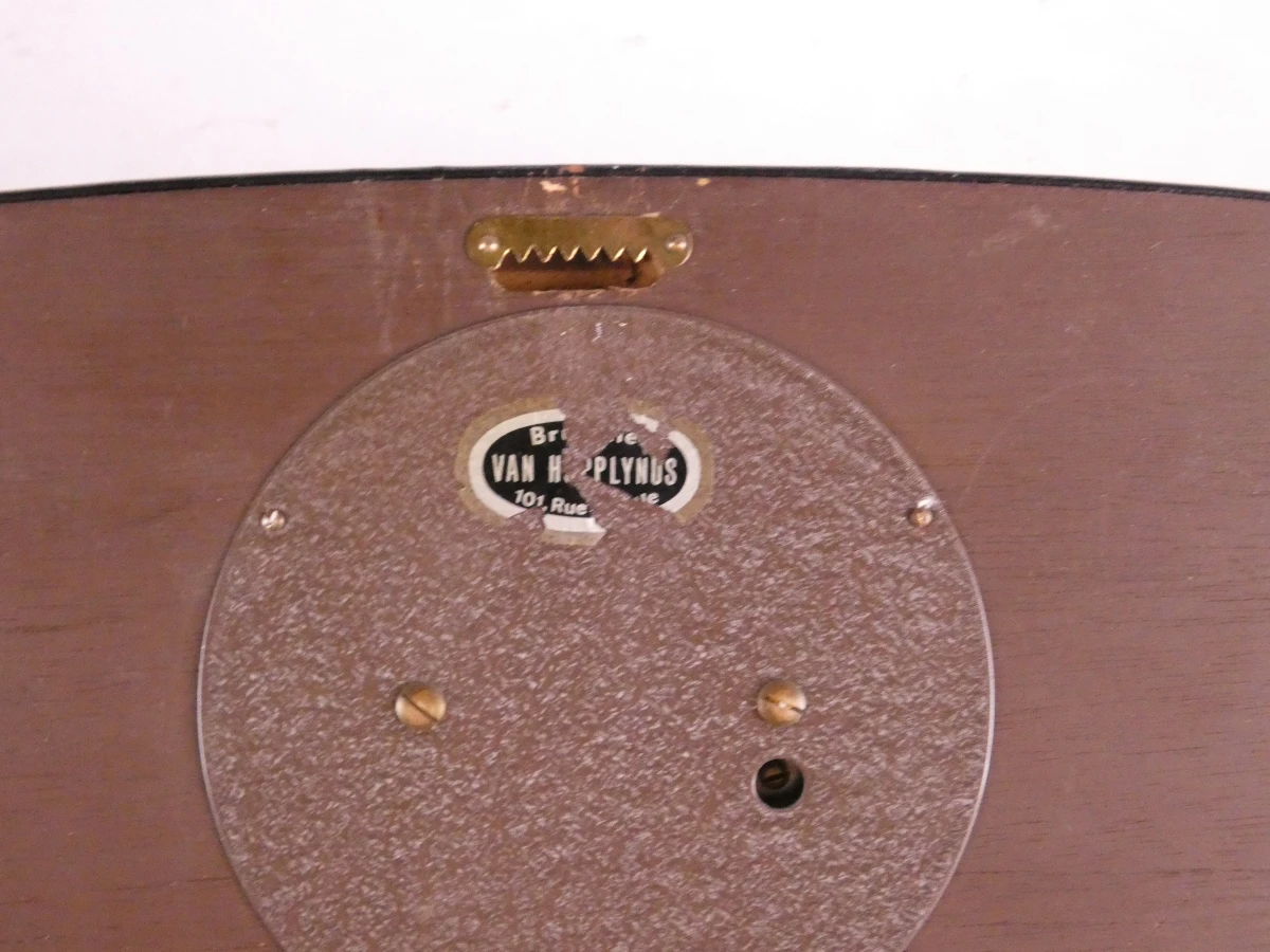 Vintage weerstation met barometer, hygrometer en thermometer