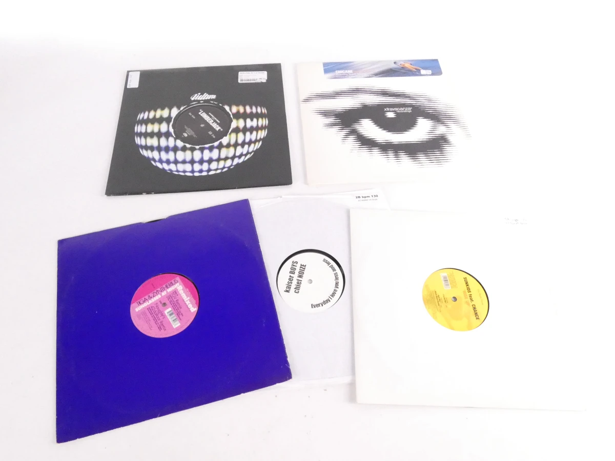 Verzameling van 26 diverse vinyl singles en EP's