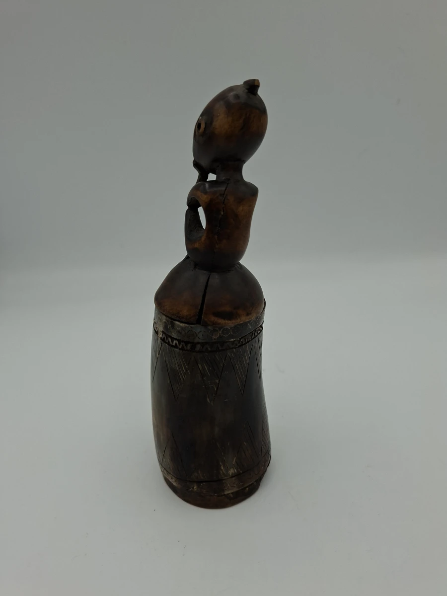 🐒 Handgestoken Afrikaans Houten Doosje / Tabakspot met Figuur 🐒 - foto 2