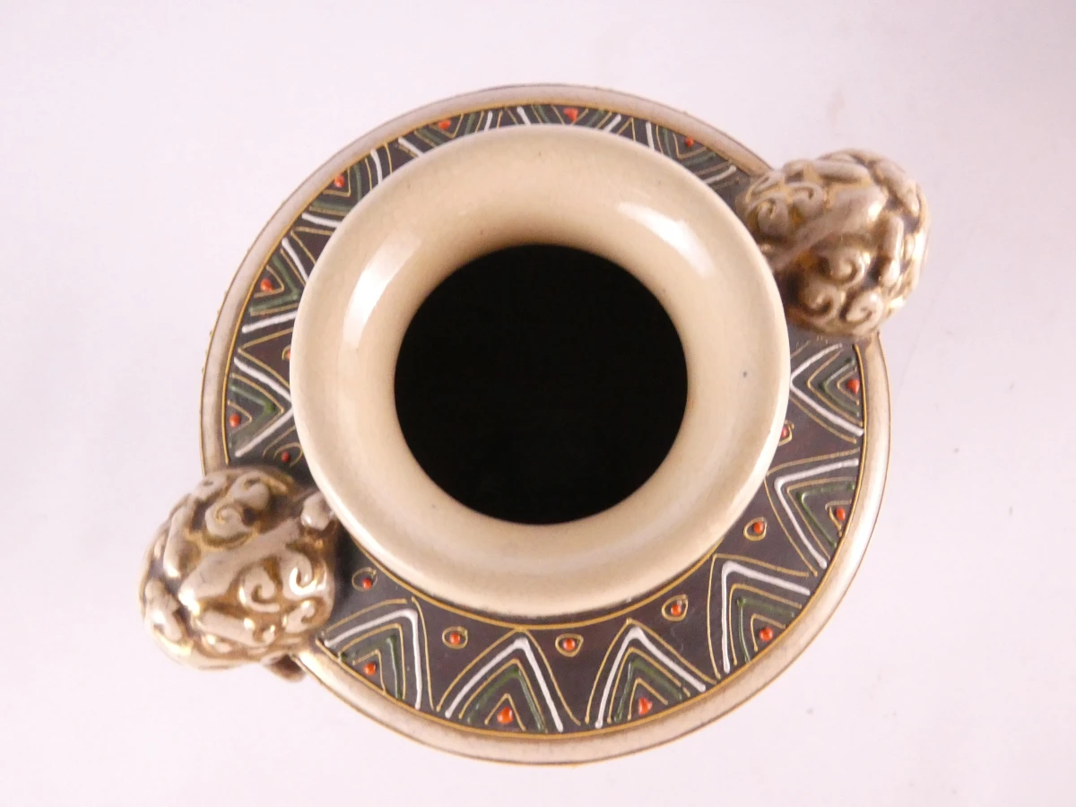 Set van 2 decoratieve Aziatische vazen met gouden accenten