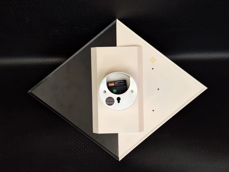 George Nelson “Kite Clock” voor Vitra - Mid-Century modern designklassieker - foto 9