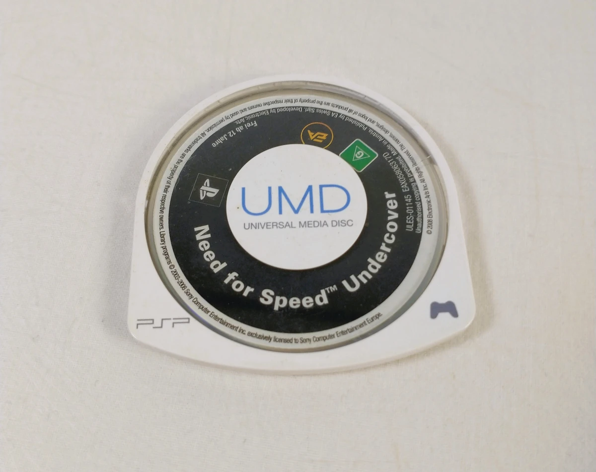 Sony PlayStation Portable (PSP) zilver met oplader, draagtas en 4 UMD-games - foto 6