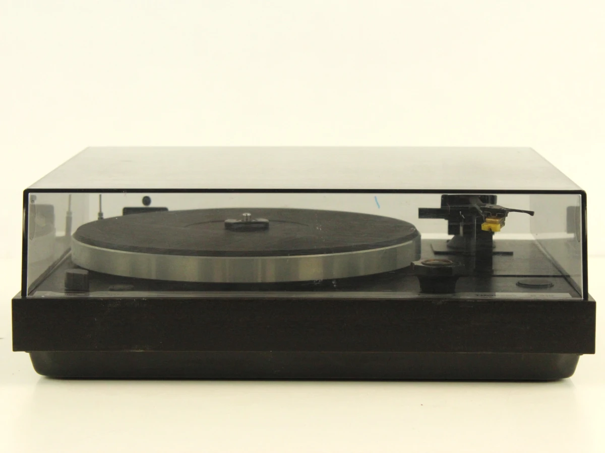 Thorens TD 318 platenspeler met Stanton 500 element
