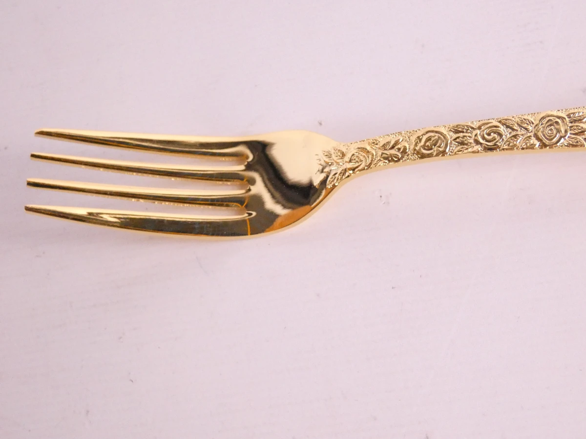 Bestekset – goudkleurig roestvrij staal – Japan – ca. 1968