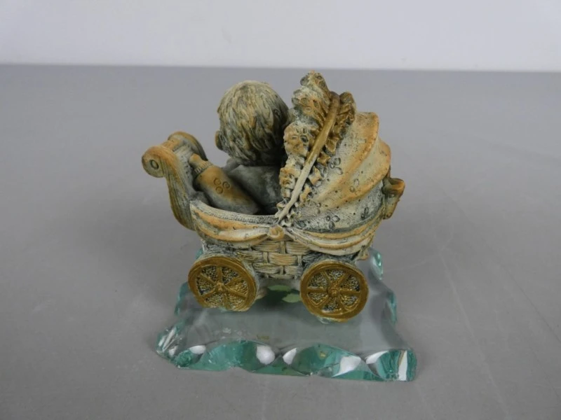 Baby in Kinderwagen - foto 5