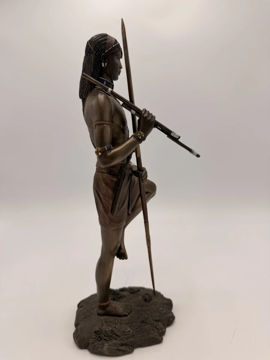 Afrikaans beeld "Angolia Watchful Warrior" - foto 4
