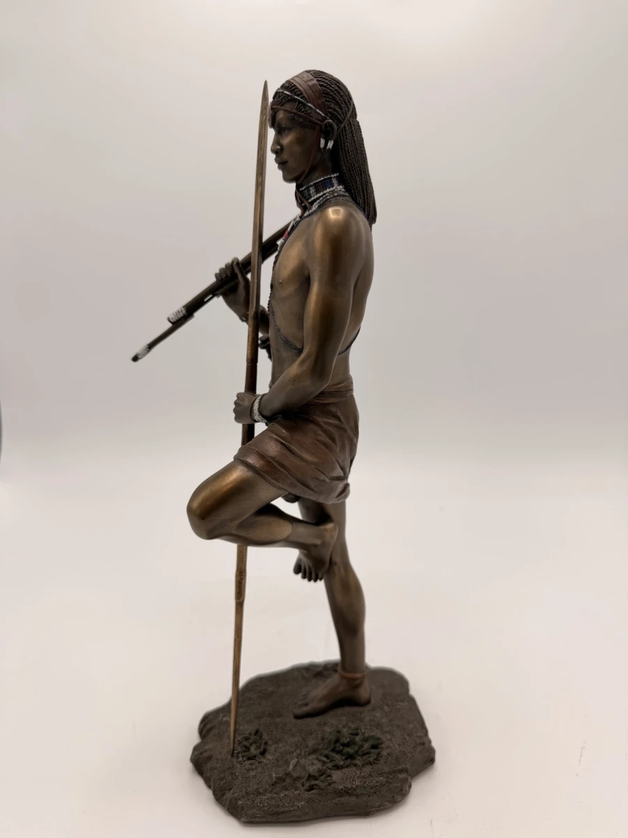 Afrikaans beeld "Angolia Watchful Warrior" - foto 2