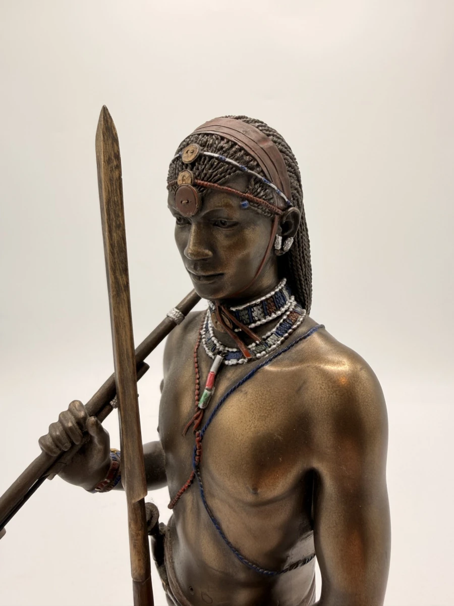 Afrikaans beeld "Angolia Watchful Warrior" - foto 7