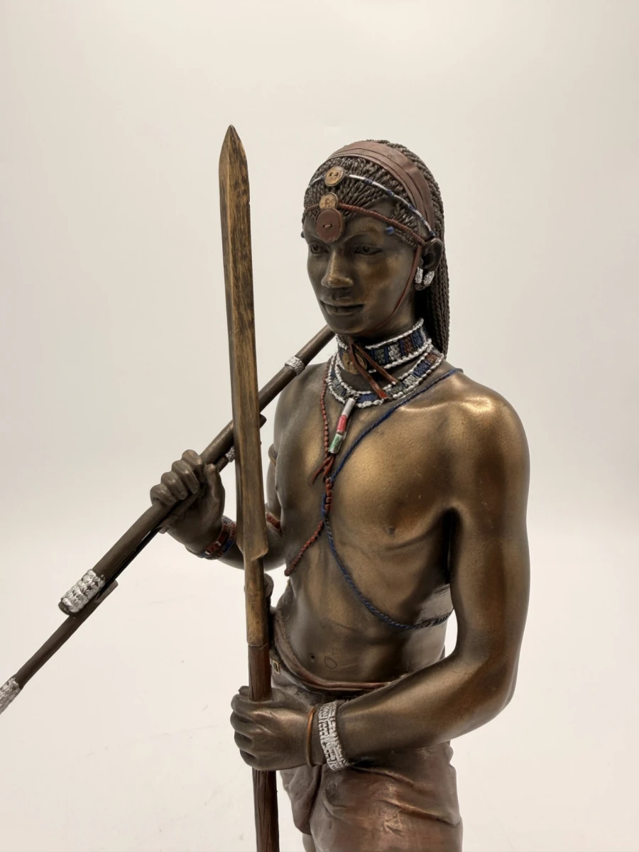 Afrikaans beeld "Angolia Watchful Warrior" - foto 6