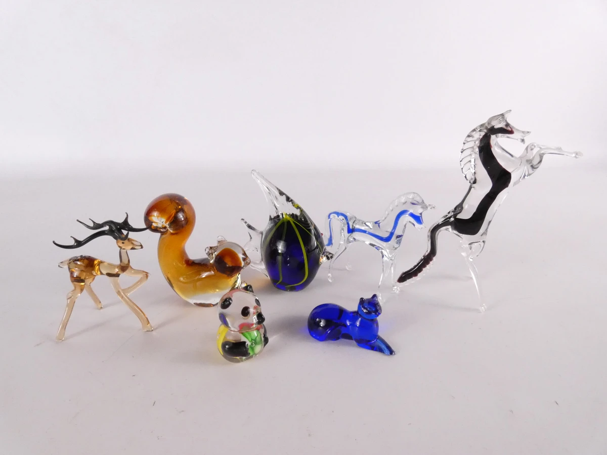 Set van 19 glazen dierfiguren
