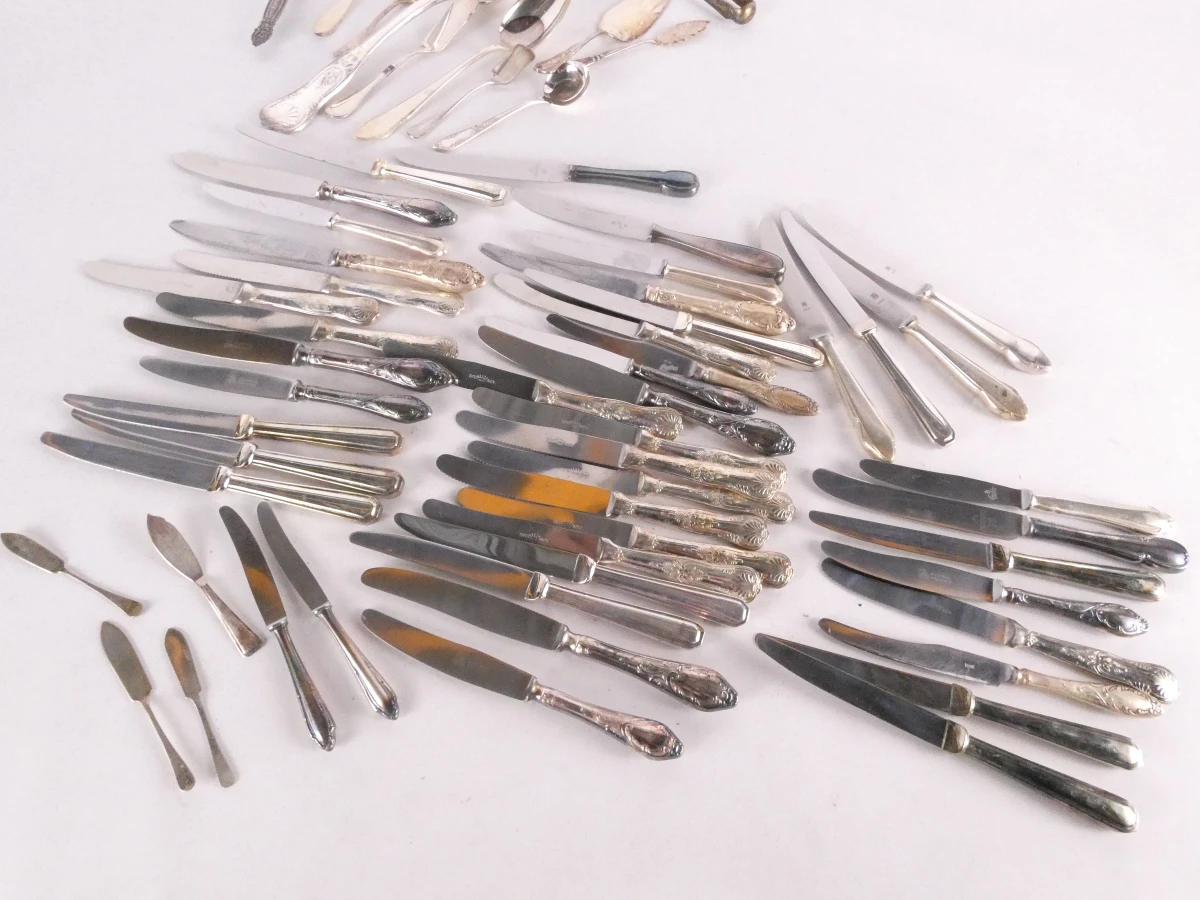 Groot assortiment bestek en inox messen-16kg- 311 stuks