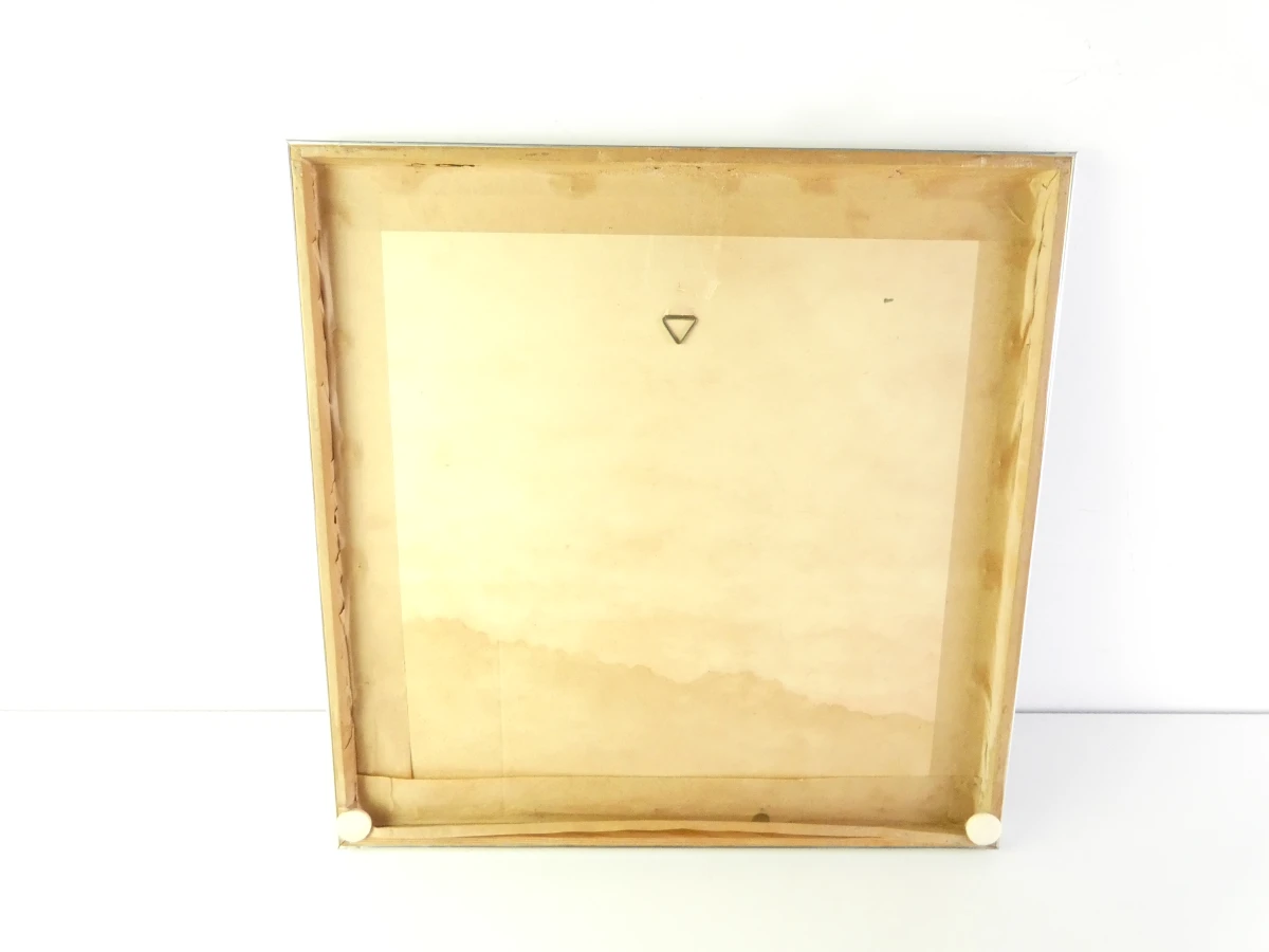 Abstracte ingelijste wanddecoratie met geometrisch patroon