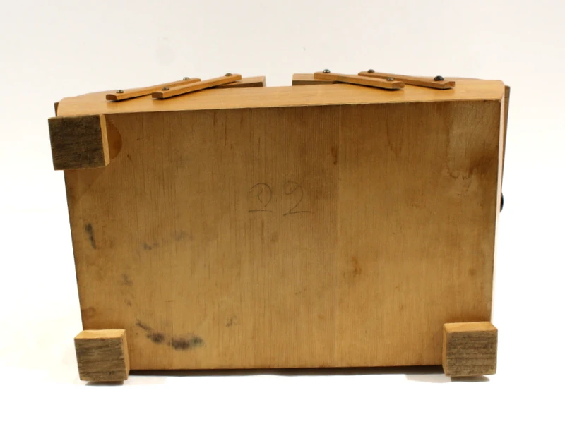 Vintage houten harmonica naaidoos ca. 1960–1970
