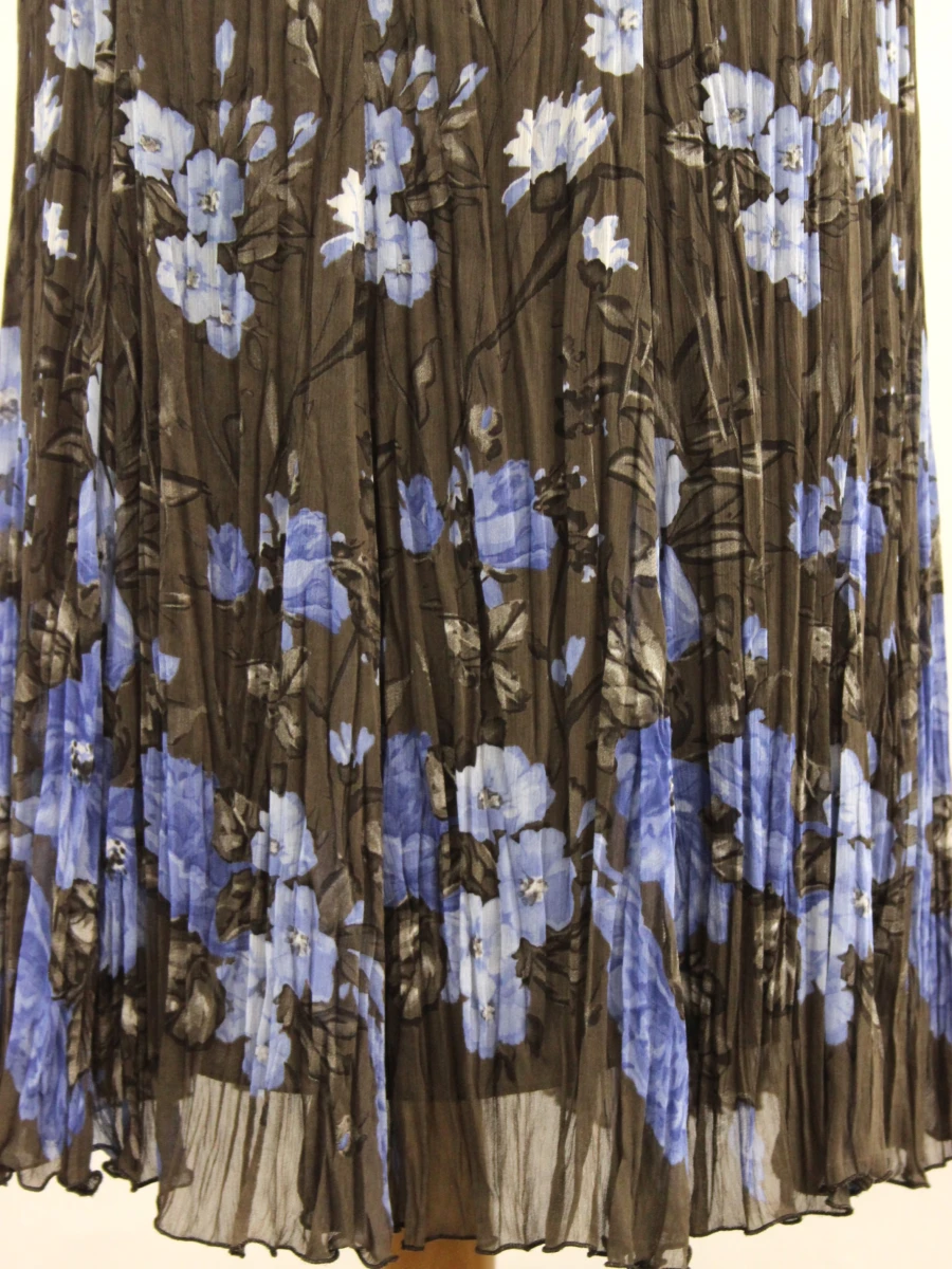Basler - elegante plissérok met blauwe bloemen – maat 44 - foto 3