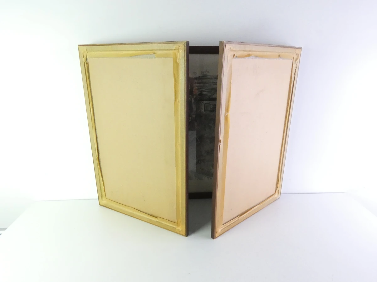 Triptychon met pentekeningen van landelijke huizen, 25/100