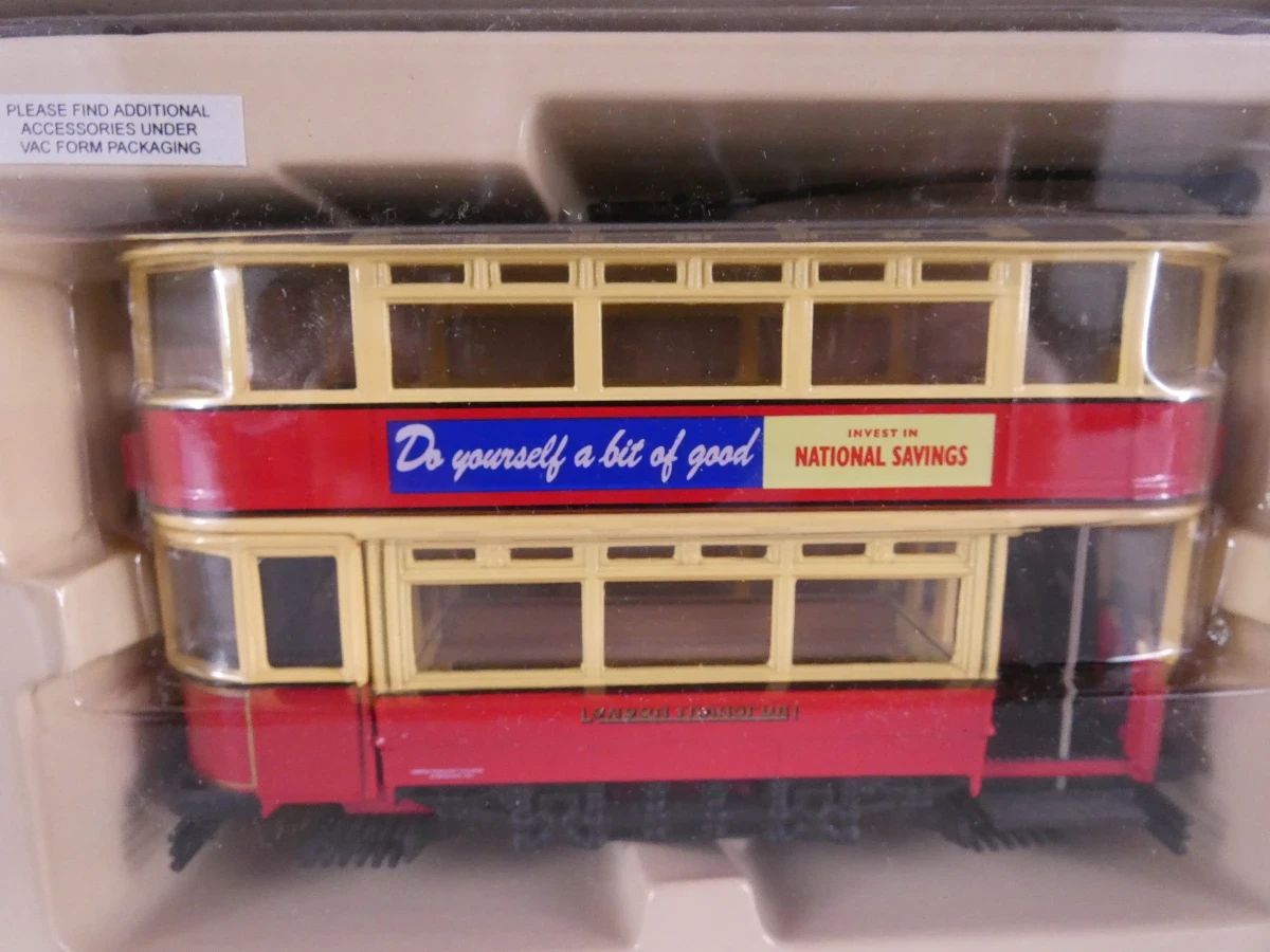 Corgi schaalmodellen bussen en tram