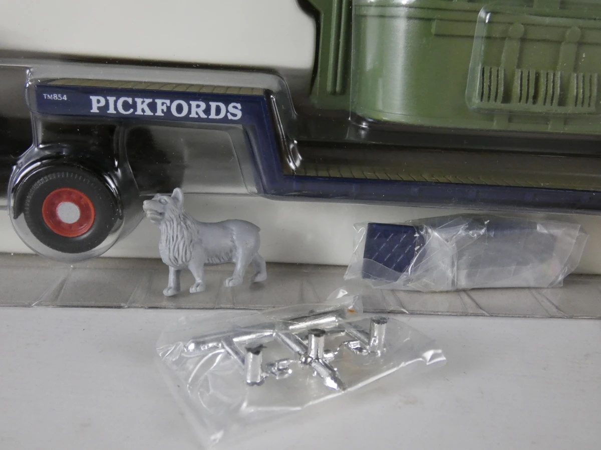 Corgi Classics model vrachtwagens in hun originele dozen