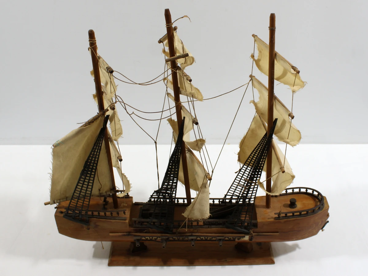 Klassiek Houten Modelboot [Handcrafted] - foto 9