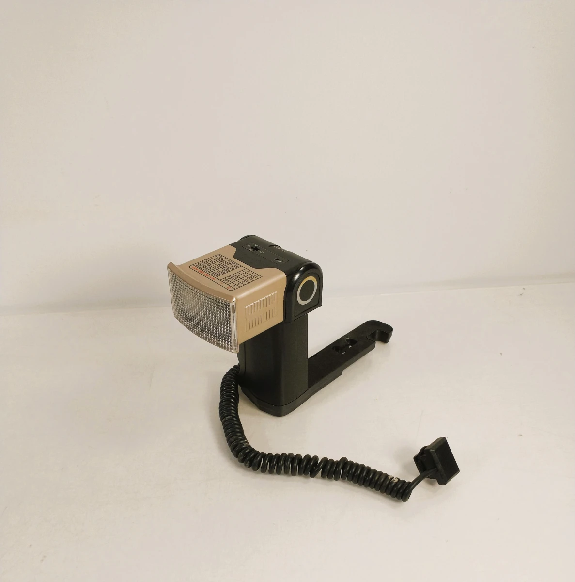 Vintage Canomatic 35mm camera met flitser, statief en koffer - foto 3
