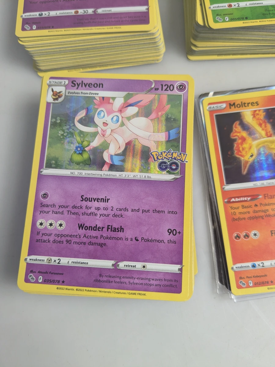 Pokémon Go kaarten met accessoires en opbergdoos