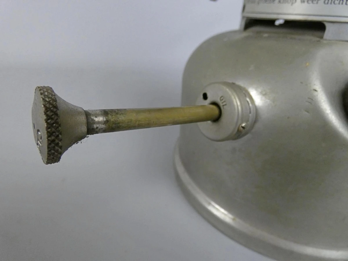 Zeldzame Coleman Petroleum Lantern / Stormlamp (Model 238B)