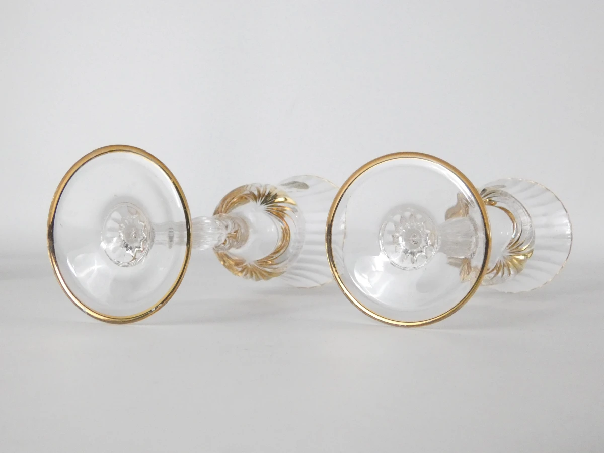 Set van kristallen karaf, 2 glazen en spiegelplateau met gouden accenten - foto 11