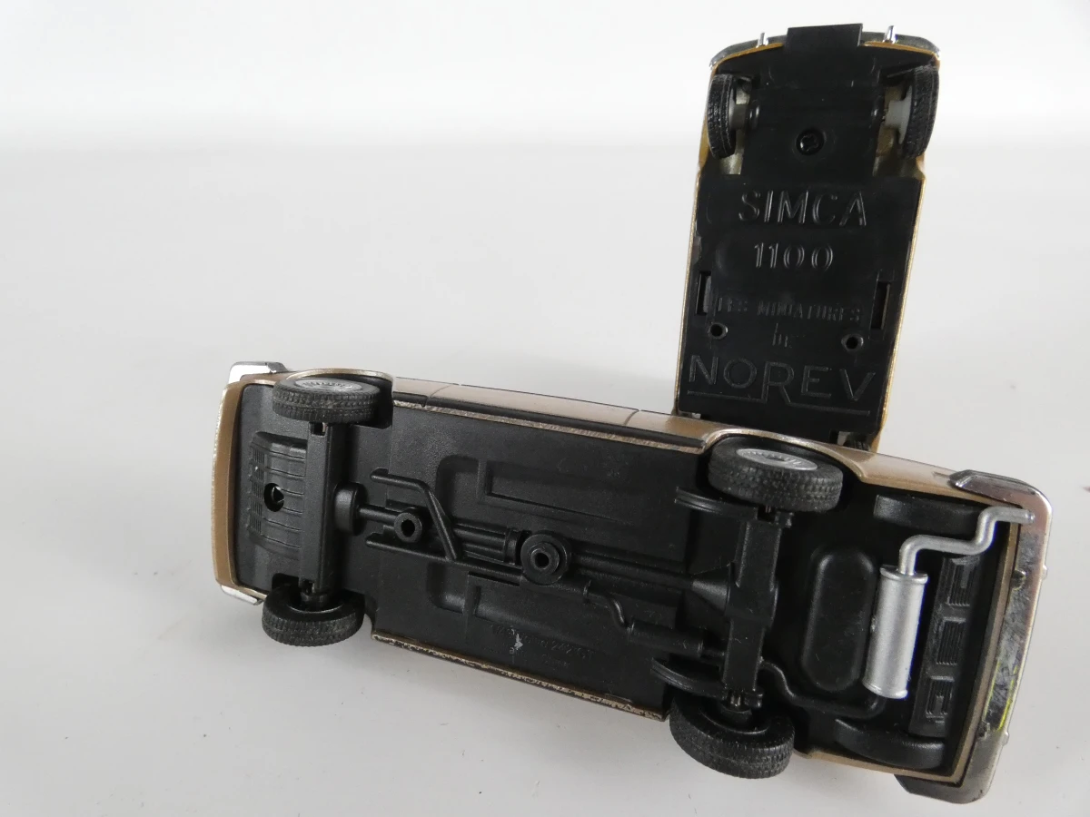 Set van 20 vintage metalen modelauto's - foto 5