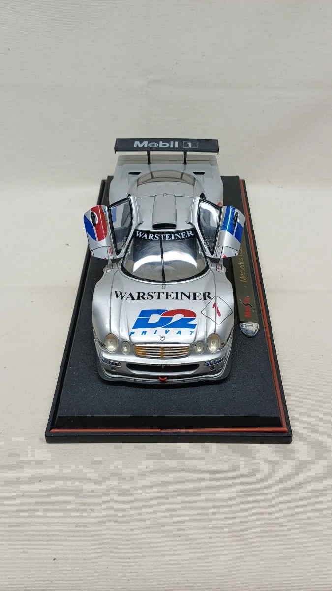 Schaalmodel Mercedes CLK-GTR op standaard - foto 3