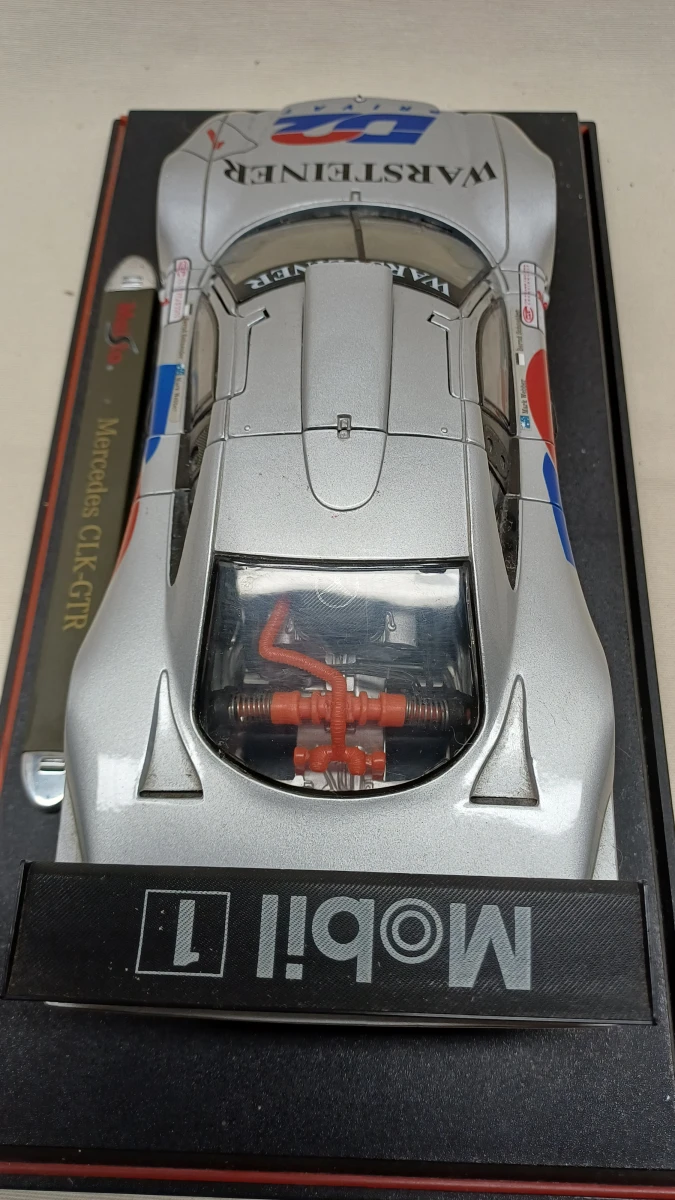Schaalmodel Mercedes CLK-GTR op standaard - foto 5