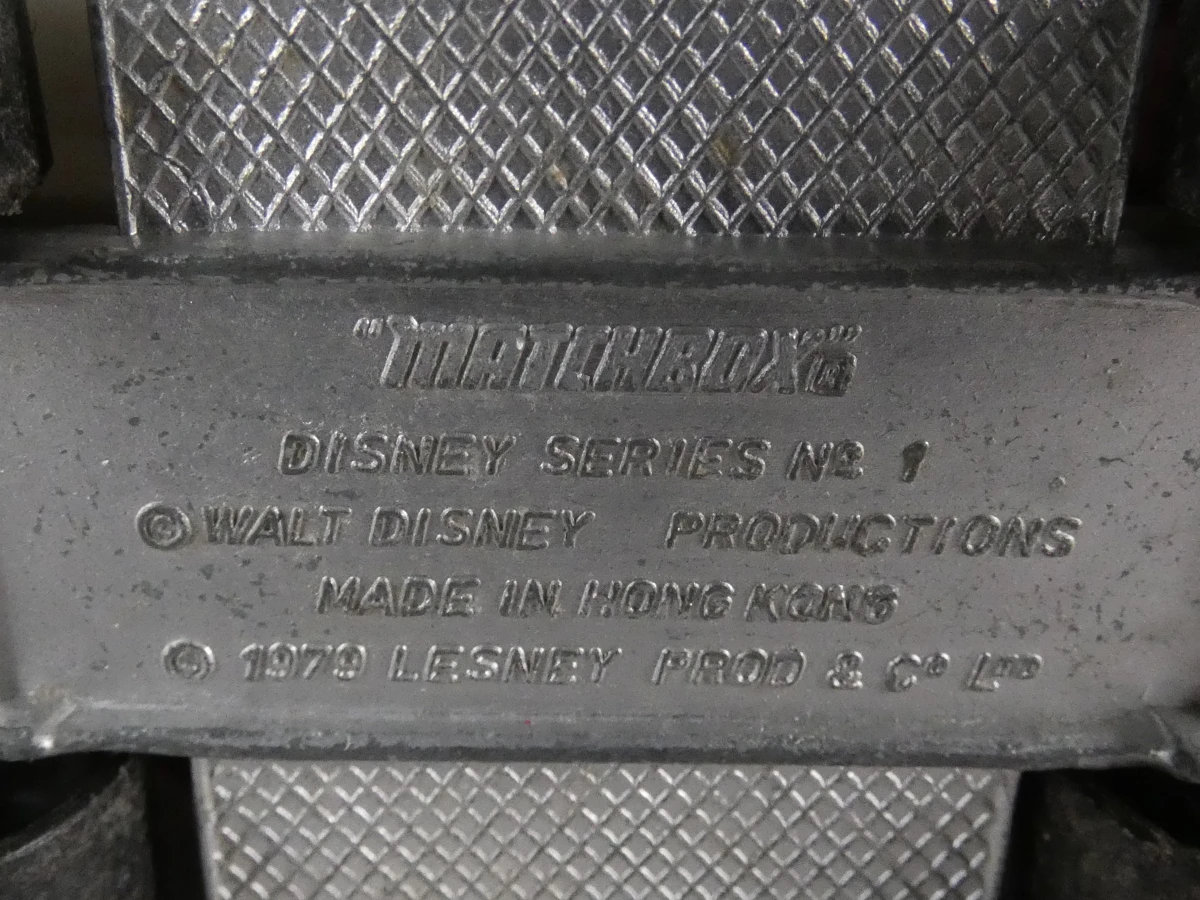 Set vintage brandweerauto's en Mickey Mouse speelgoedauto