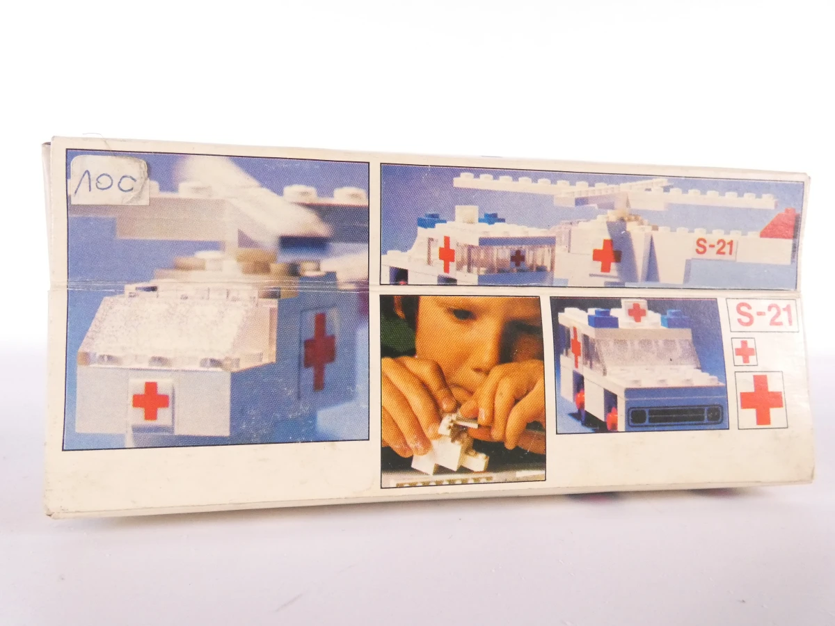 Vintage Legoland bouwsets: Shell, ambulance met helikopter, politiebus