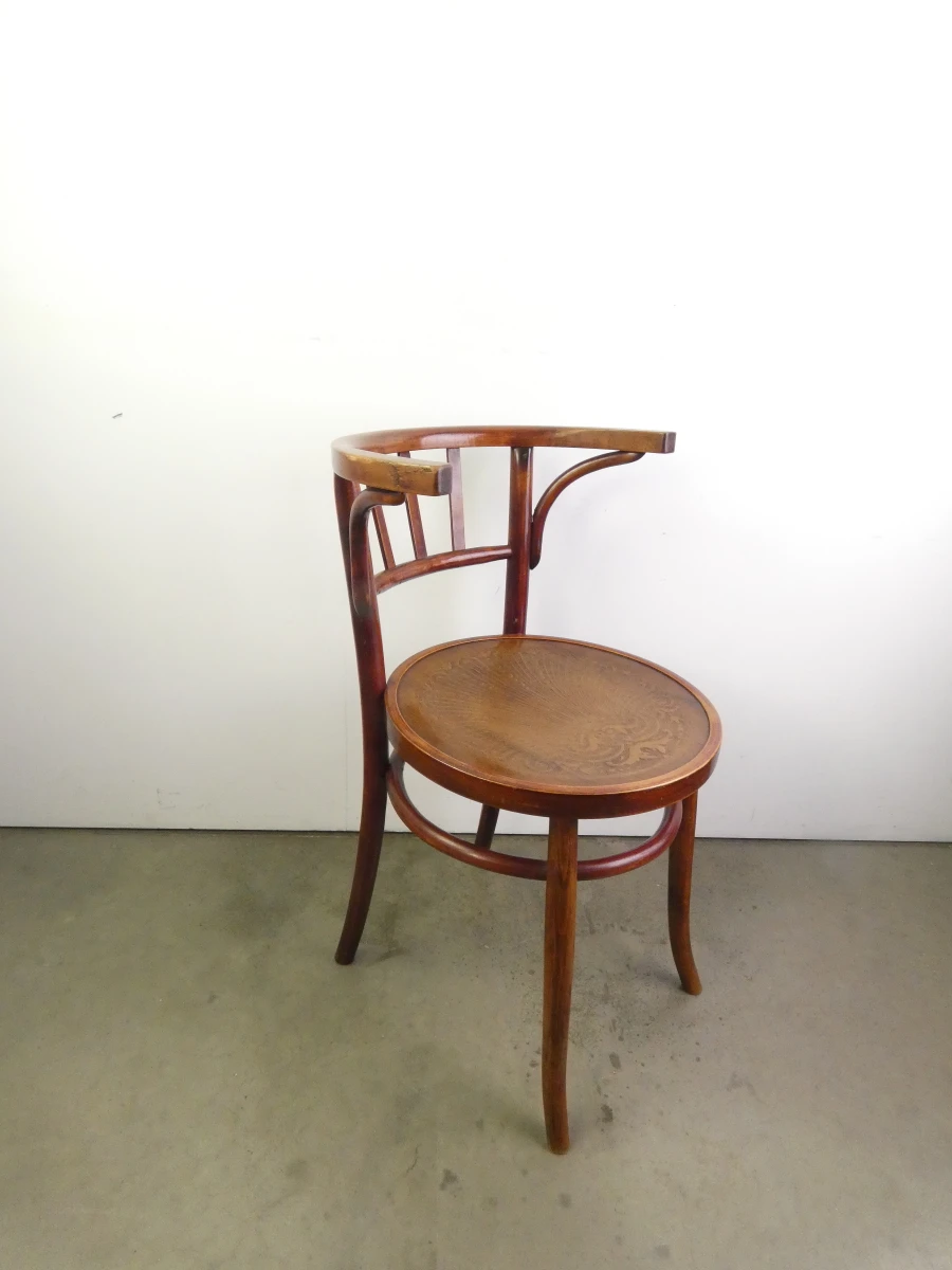 Houten vintage stoel - thonet stijl