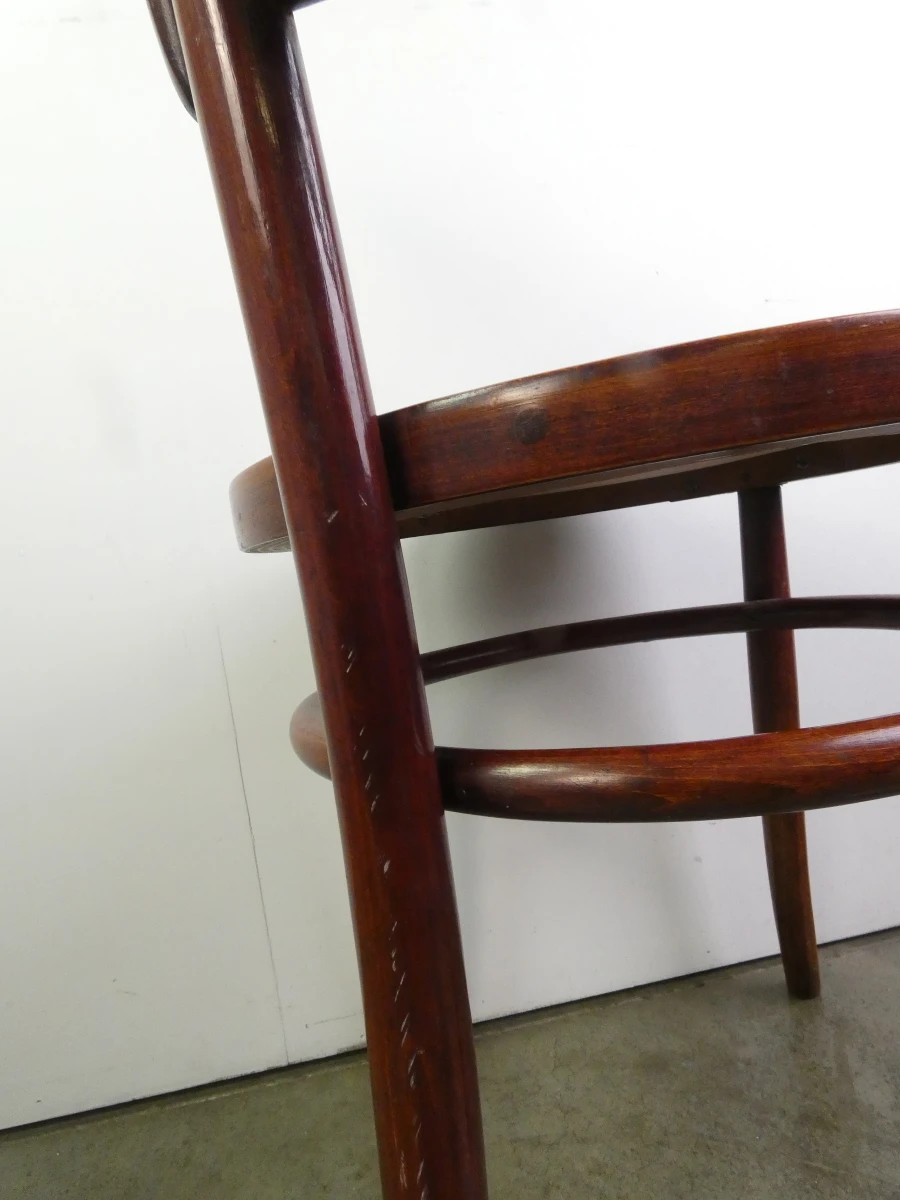 Houten vintage stoel - thonet stijl