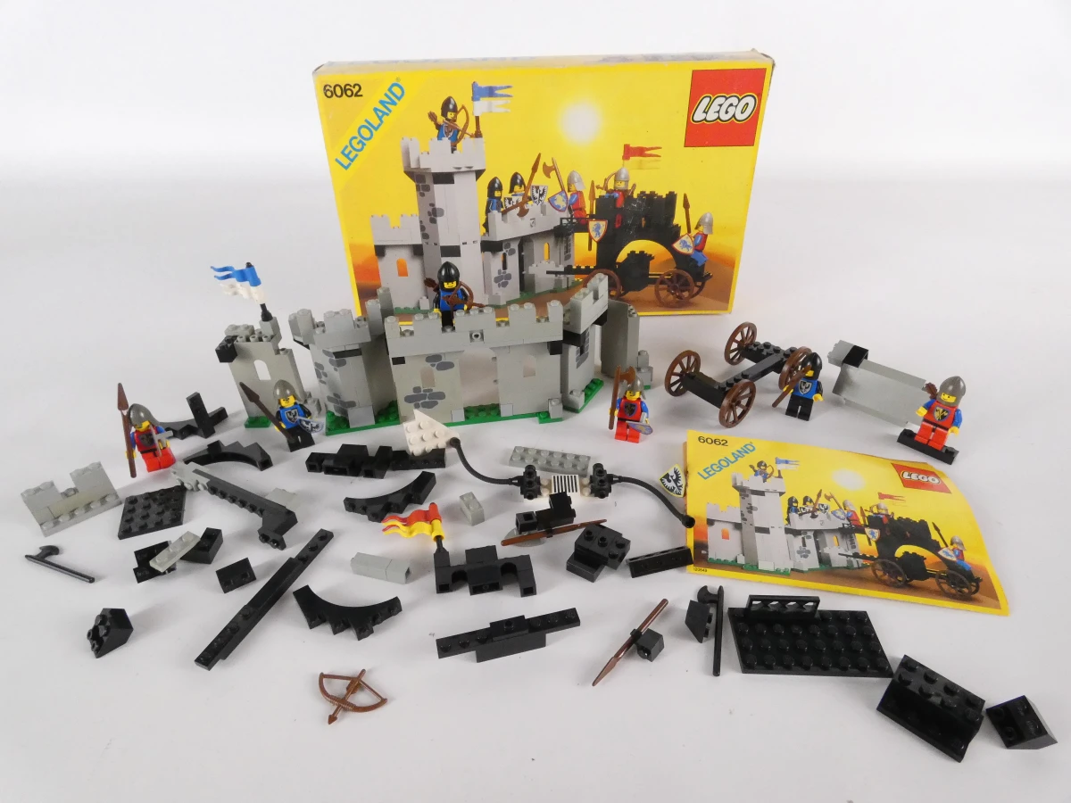 Vintage LEGO Legoland bouwsets met handleidingen en dozen