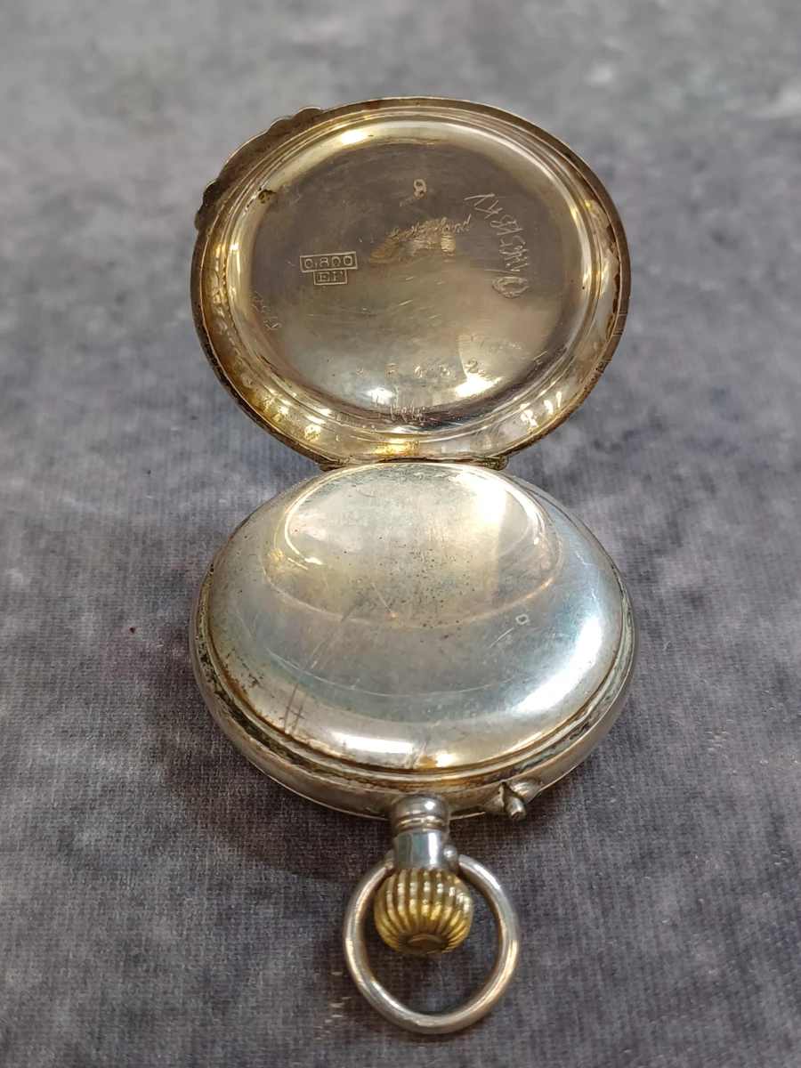 Antiek Zwitsers zilveren zakhorloge met verfijnde graveringen en ketting - foto 8