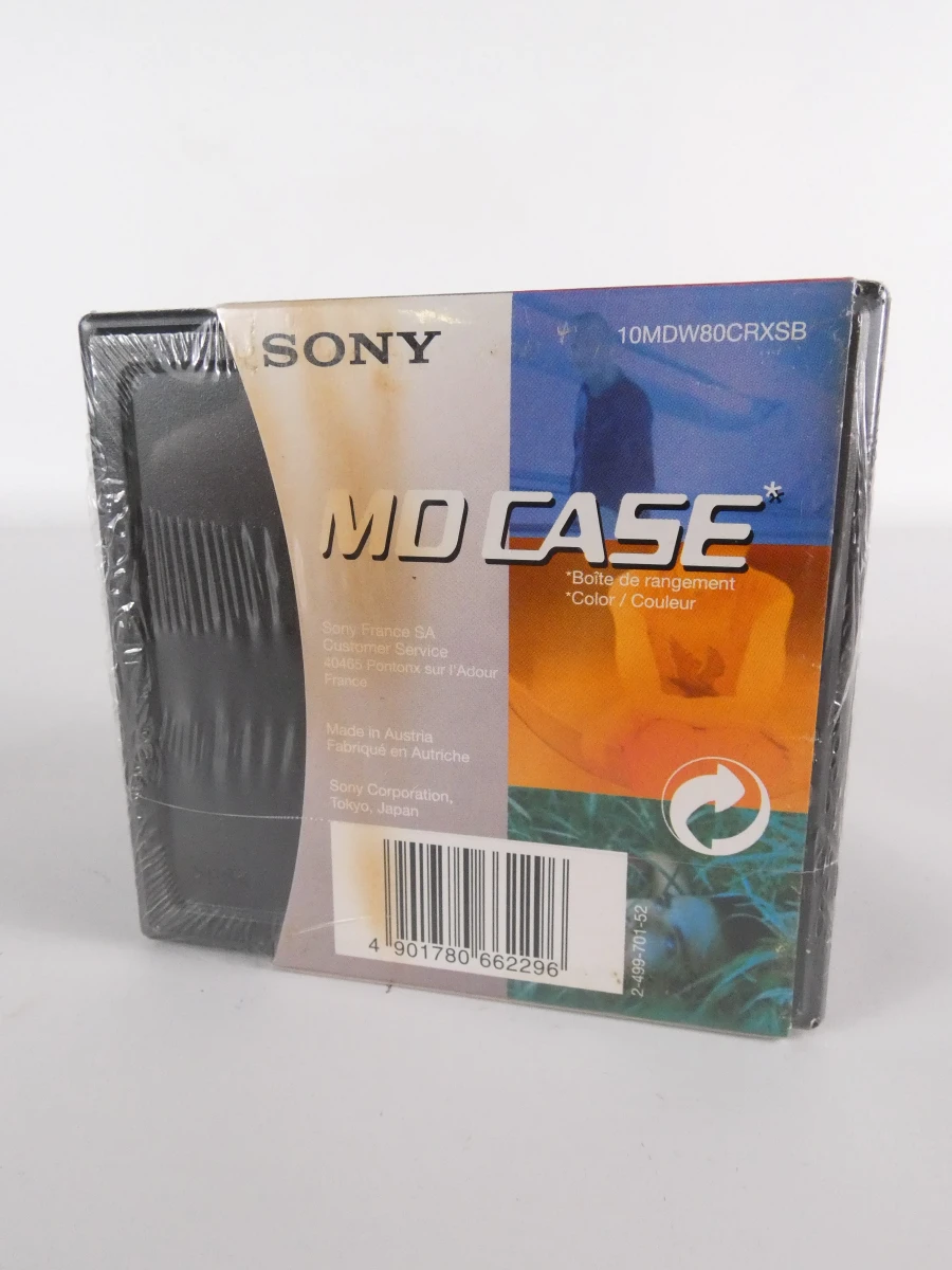 Twee originele MiniDisc-verpakkingen