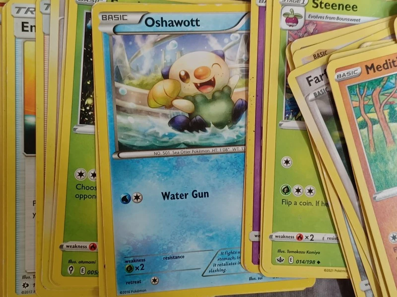 Uitgebreide Pokémon verzamelbundel - Brilliant Stars Elite Box met 300 kaarten en accessoires - foto 26