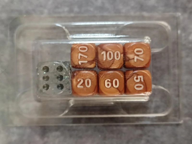 Uitgebreide Pokémon verzamelbundel - Brilliant Stars Elite Box met 300 kaarten en accessoires - foto 2