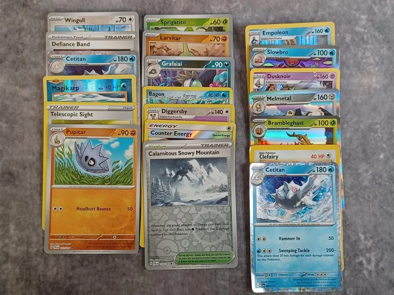 Uitgebreide Pokémon verzamelbundel - Brilliant Stars Elite Box met 300 kaarten en accessoires - foto 11