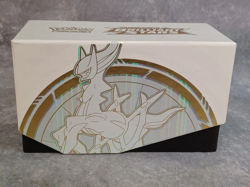 Uitgebreide Pokémon verzamelbundel - Brilliant Stars Elite Box met 300 kaarten en accessoires - foto 27