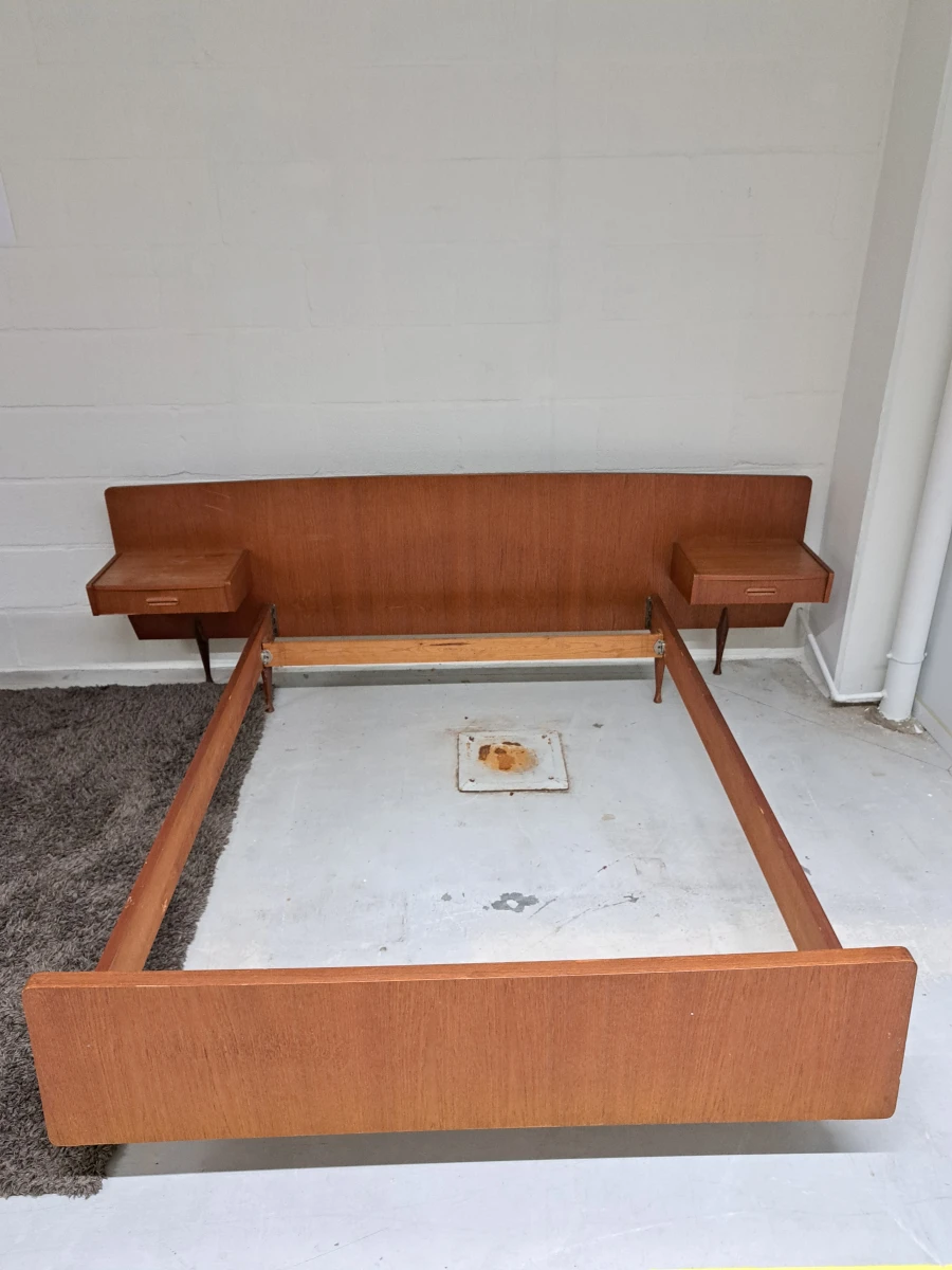 Oswald Vermaercke bed met geïntegreerde nachtkastjes, België, ca. 1960 - foto 9