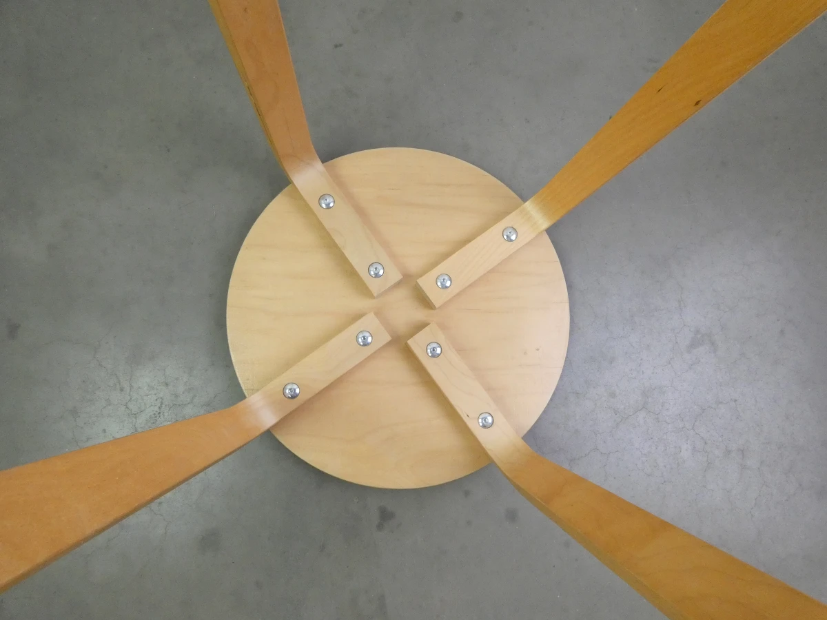 Set van 3 houten krukken met lichte gebruikssporen