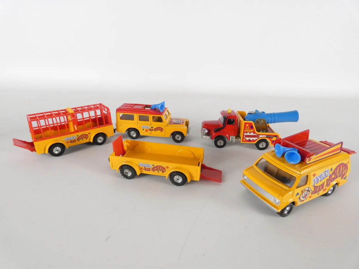 Vintage Corgi Circus Speelset met Voertuigen en Figuren