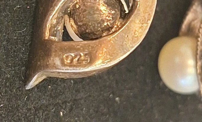 Zilveren oorbellen met parel en markasiet - foto 3