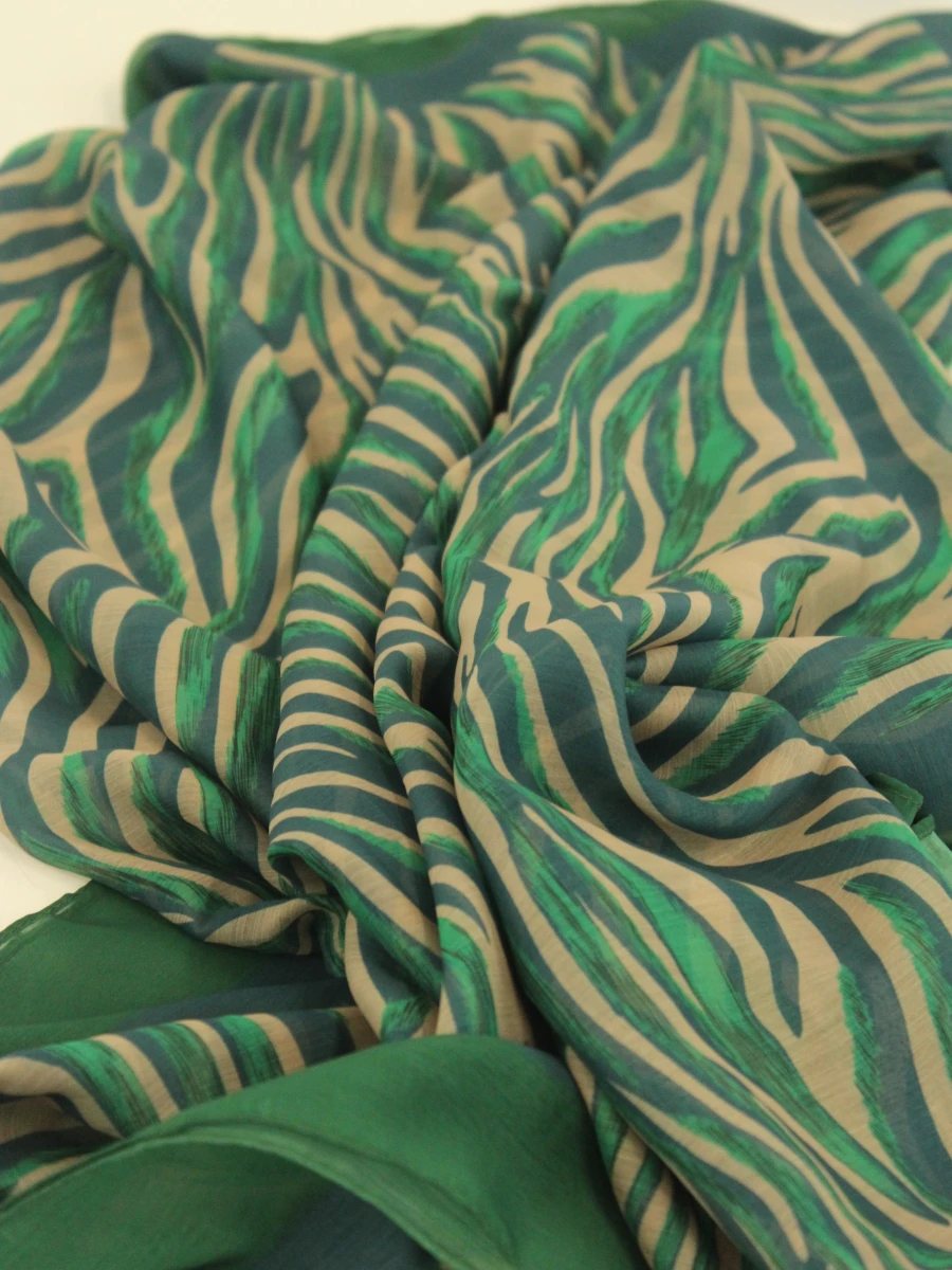 Claude Arielle groene zachte sjaal met zebraprint - foto 5