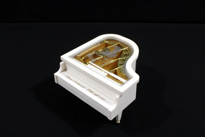 Vintage Muziekdoos, Miniatuurvleugel met Mozart