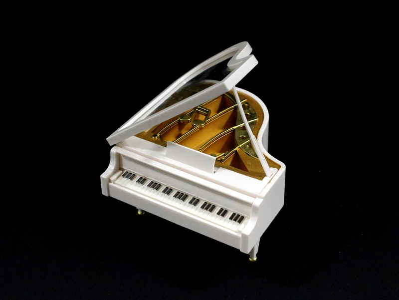 Vintage Muziekdoos, Miniatuurvleugel met Mozart